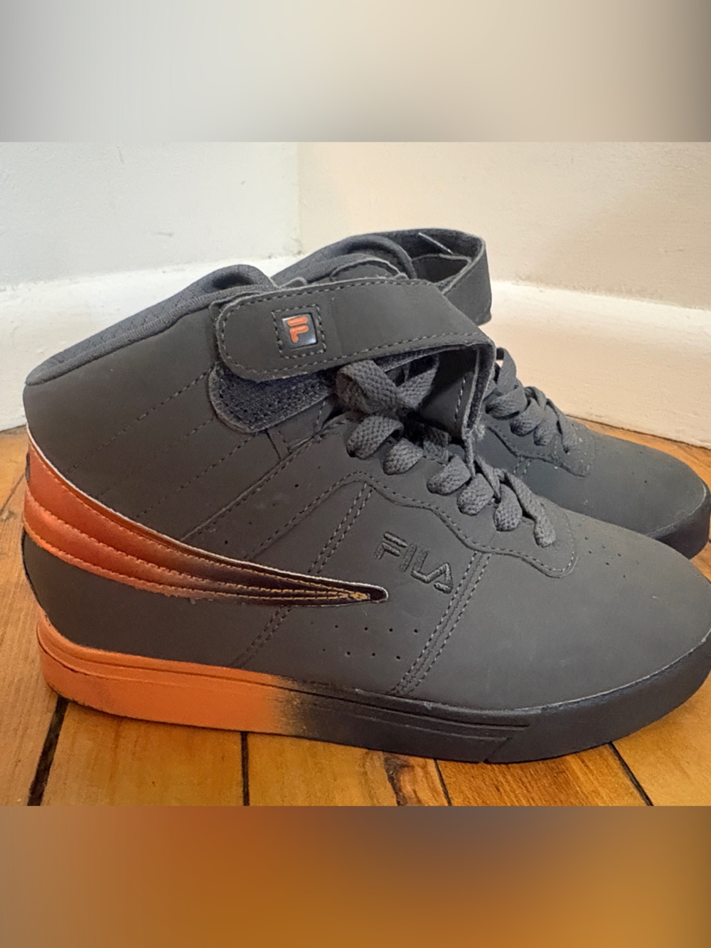 Fila Kids Original Fitness Hightop sneakers. US 2.5